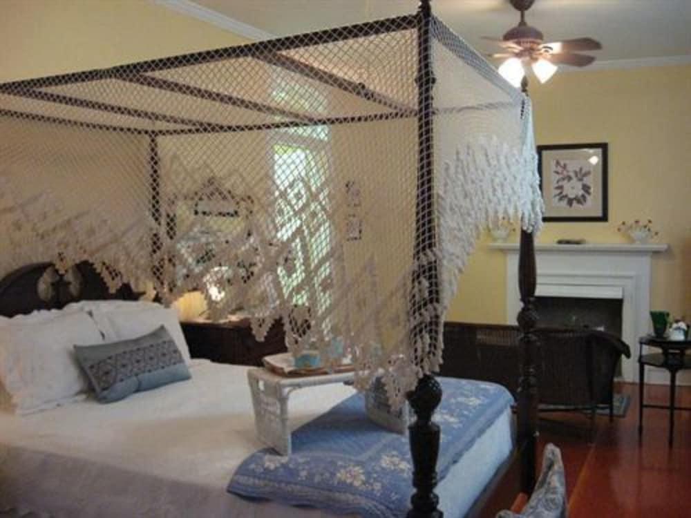 Magnolia Cottage Bed And Breakfast 纳奇兹 外观 照片