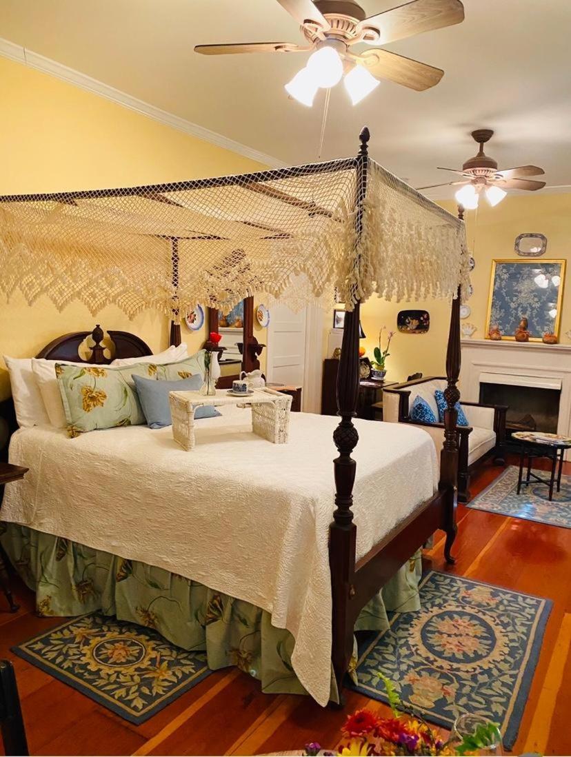Magnolia Cottage Bed And Breakfast 纳奇兹 外观 照片