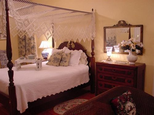 Magnolia Cottage Bed And Breakfast 纳奇兹 外观 照片